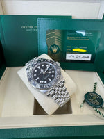 Load image into Gallery viewer, Rolex GMT-Master II "Bruce Wayne" 2026 126710GRNR Jubilee