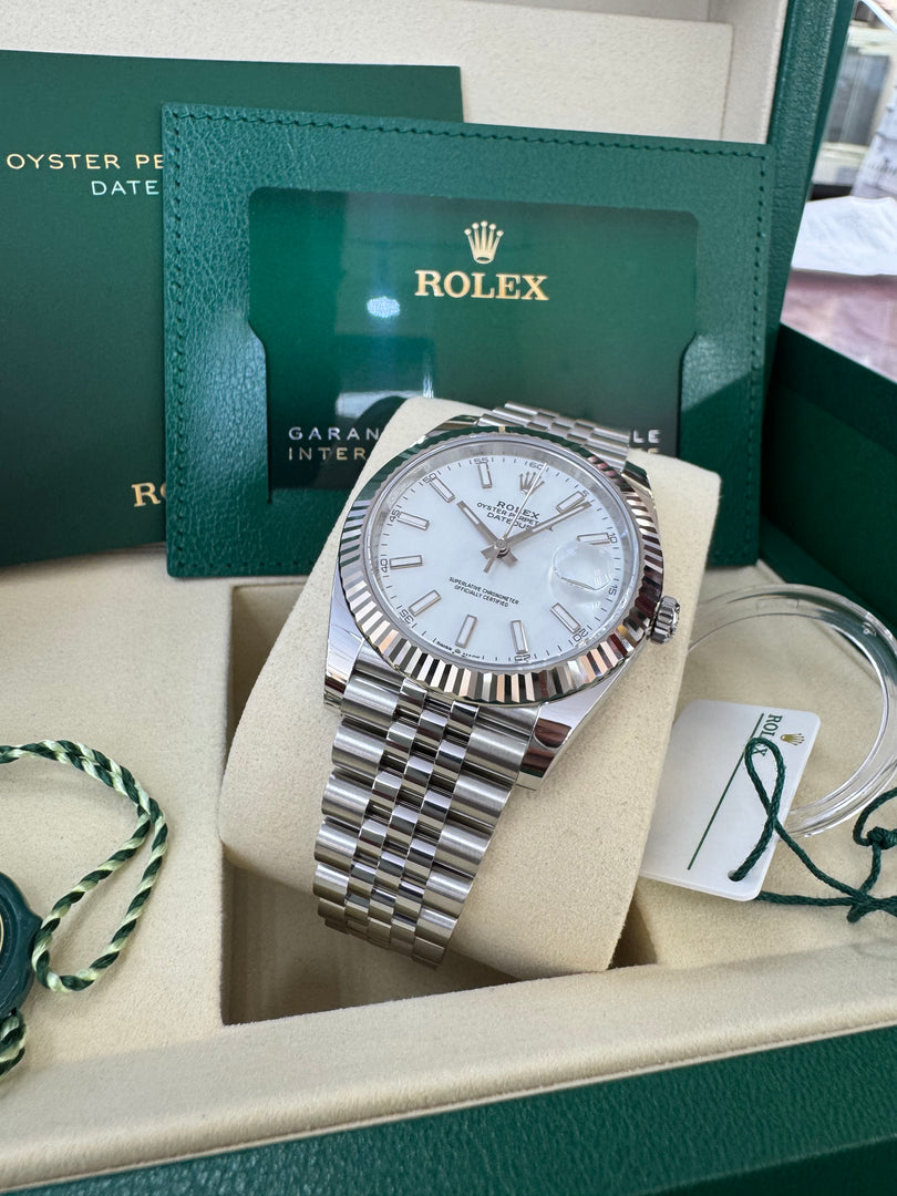 Rolex Datejust 41mm 126334 2025 White Index Dial Jubilee