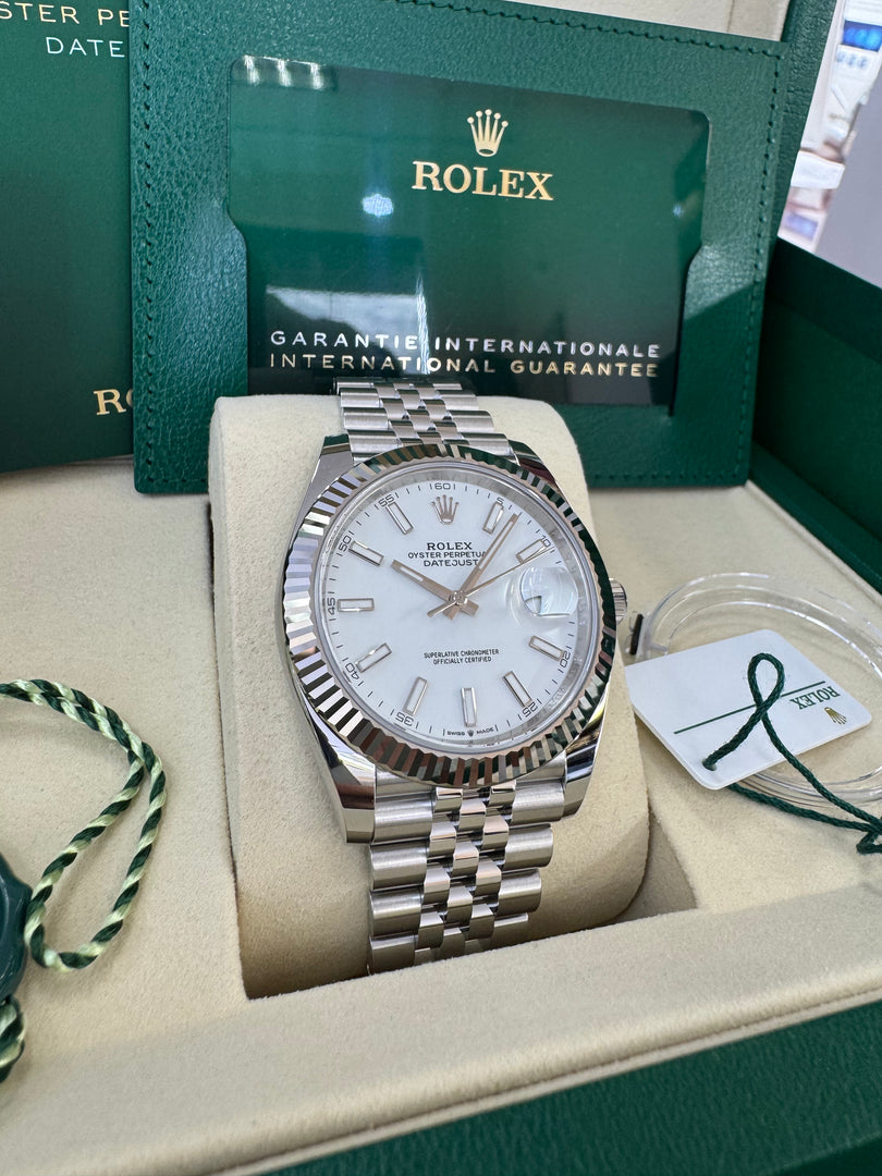 Rolex Datejust 41mm 126334 2025 White Index Dial Jubilee
