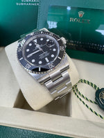 Load image into Gallery viewer, Rolex Submariner (No Date) 124060 2025