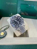 Load image into Gallery viewer, Rolex GMT-Master II "Bruce Wayne" 2025 126710GRNR Jubilee
