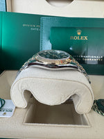 Load image into Gallery viewer, Rolex Datejust 41 Black Index Dial 126333 2024 Jubilee