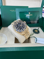 Load image into Gallery viewer, Rolex GMT-Master II 2025 126718GRNR Jubilee