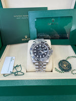 Load image into Gallery viewer, Rolex GMT-Master II "Bruce Wayne" 2026 126710GRNR Jubilee