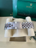 Load image into Gallery viewer, Rolex GMT-Master II "Bruce Wayne" 2026 126710GRNR Jubilee