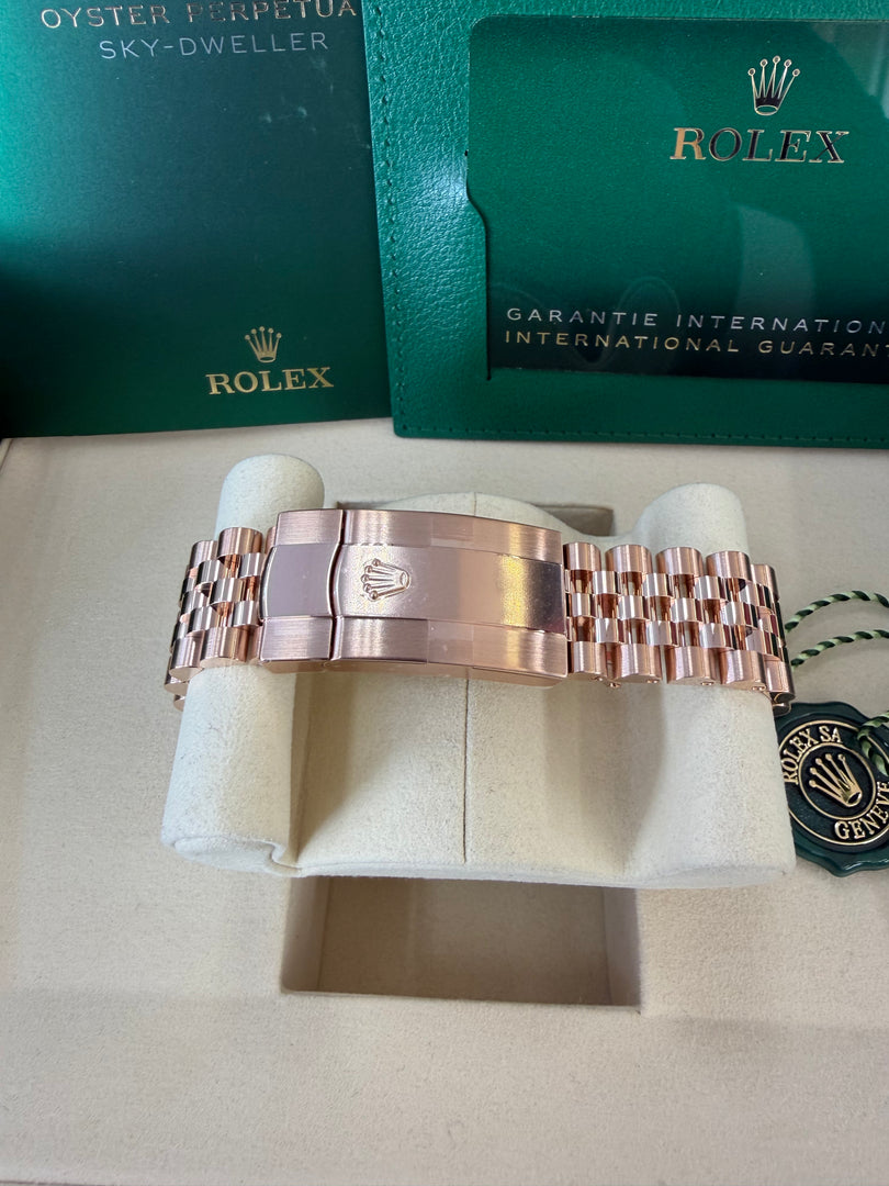 Rolex Sky-Dweller 336935 Blue Green Dial 2025