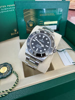 Load image into Gallery viewer, Rolex Submariner (No Date) 124060 2026