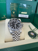 Load image into Gallery viewer, Rolex GMT-Master II "Bruce Wayne" 2026 126710GRNR Jubilee