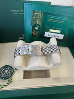 Load image into Gallery viewer, Rolex GMT-Master II "Bruce Wayne" 2026 126710GRNR Jubilee