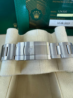 Load image into Gallery viewer, Rolex Oyster Perpetual 41mm 2023 Green Dial 124300