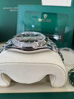Load image into Gallery viewer, Rolex Datejust 41mm 126334 2026 Green Ombre Dial Jubilee