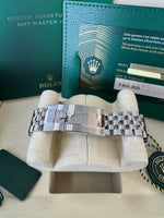 Load image into Gallery viewer, Rolex GMT-Master II "Bruce Wayne" 2026 126710GRNR Jubilee New Wood Card