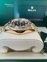 Load image into Gallery viewer, Rolex GMT-Master II 2026 126718GRNR Jubilee