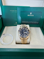 Load image into Gallery viewer, Rolex GMT-Master II 2026 126718GRNR Jubilee