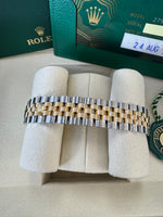 Load image into Gallery viewer, Rolex Datejust 28mm 279173 2026 Champagne Diamond Dial Jubilee