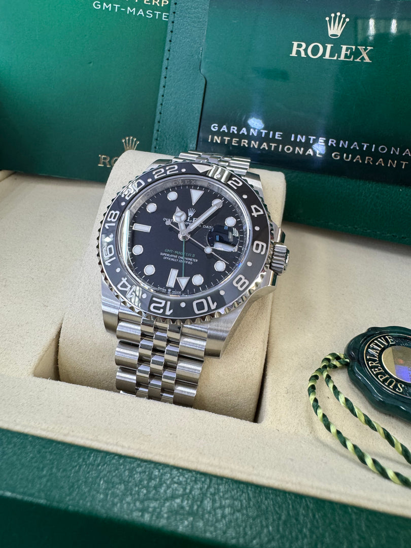 Rolex GMT-Master II "Bruce Wayne" 2025 126710GRNR Jubilee
