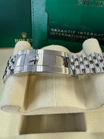 Load image into Gallery viewer, Rolex GMT-Master II "Pepsi" 2025 126710BLRO Jubilee