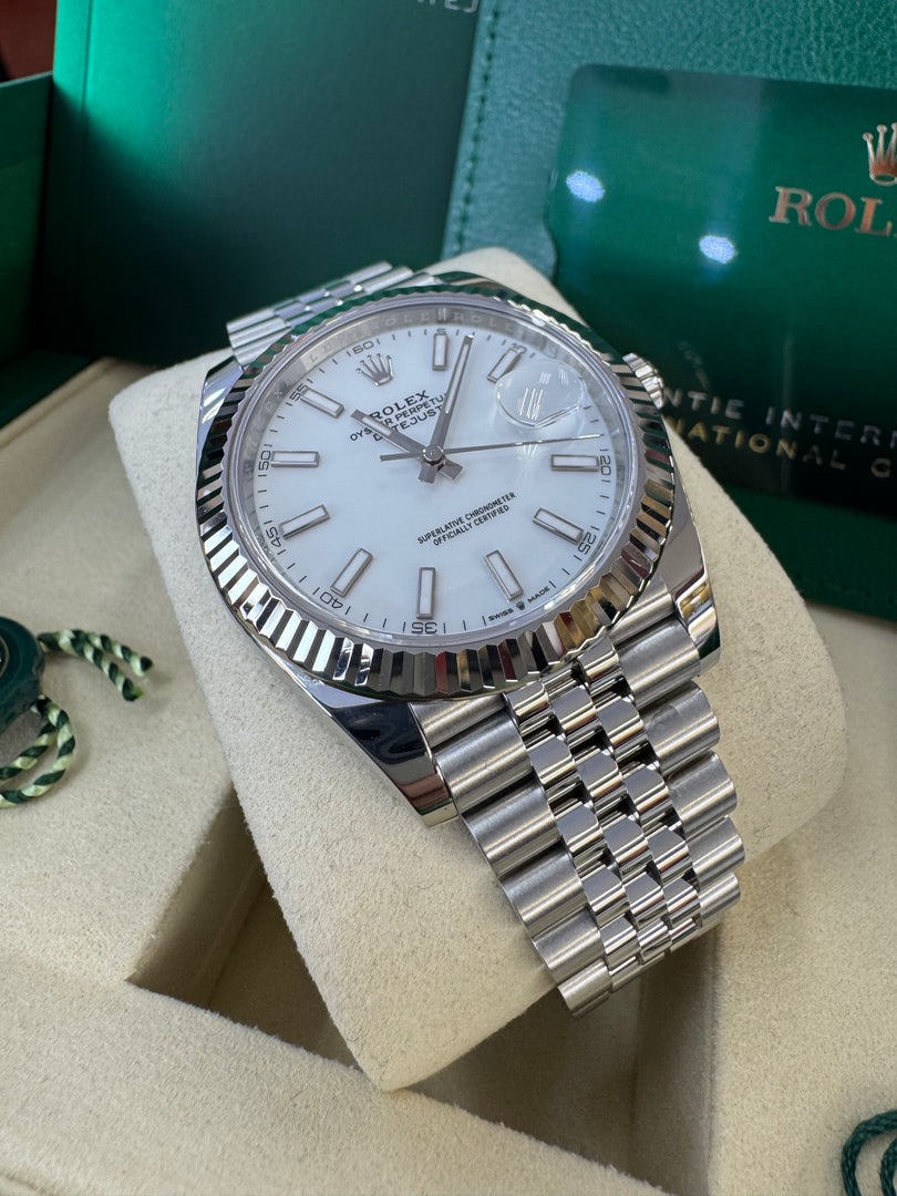 Rolex Datejust 41mm 126334 2025 White Index Dial Jubilee