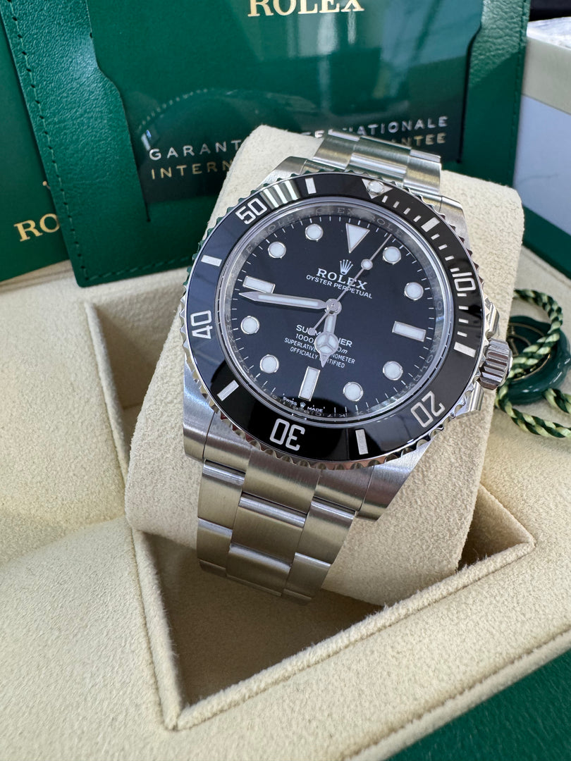 Rolex Submariner (No Date) 124060 2025