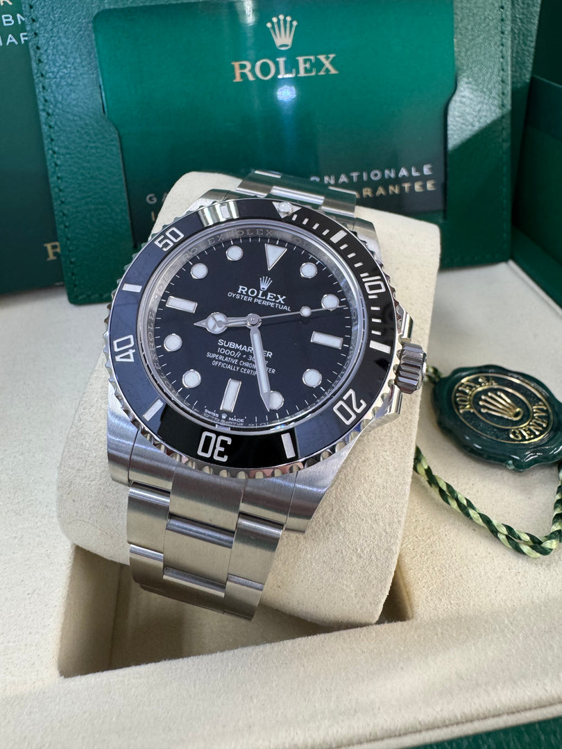 Rolex Submariner (No Date) 124060 2025