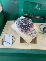 Load image into Gallery viewer, Rolex GMT-Master II &quot;Pepsi&quot; 2025 126710BLRO Jubilee

