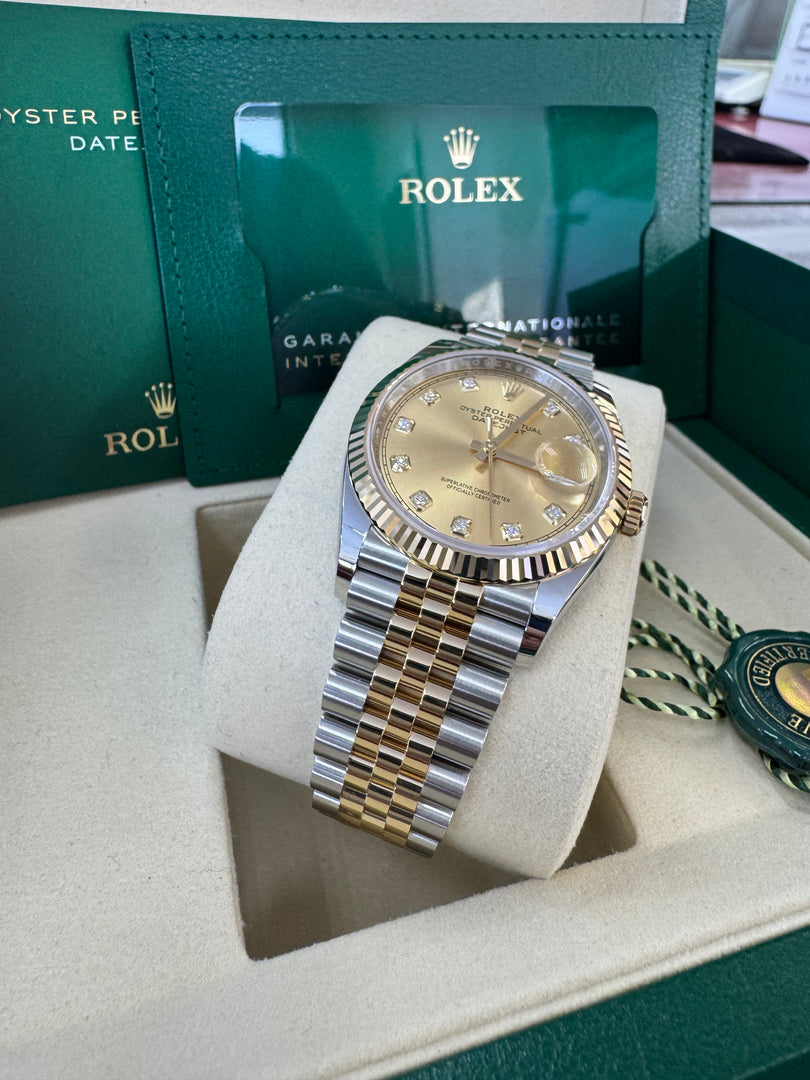 Rolex Datejust 36mm 126233 2025 Champagne Diamond Dial