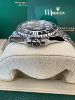 Load image into Gallery viewer, Rolex GMT-Master II &quot;Bruce Wayne&quot; 2025 126710GRNR Jubilee
