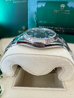 Load image into Gallery viewer, Rolex Datejust 41mm 126334 2022 Green Motif Dial Oyster