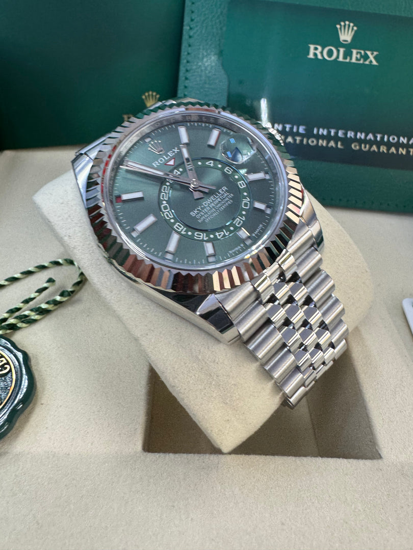 Rolex Sky-Dweller 336934 Mint Green Dial 2025 Jubilee