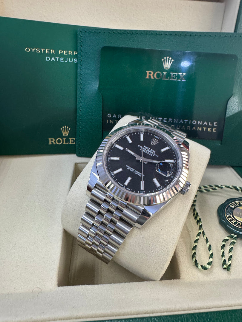 Rolex Datejust 41mm 126334 2025 Black Index Dial Jubilee
