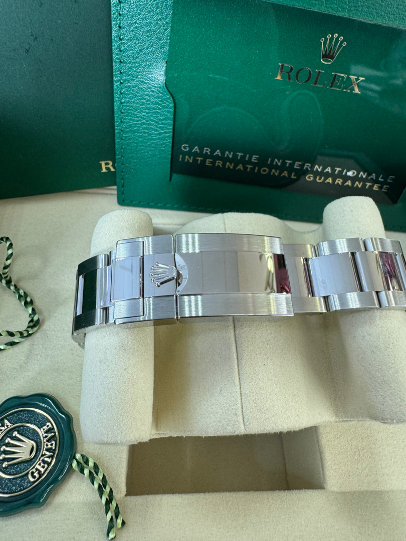 Rolex GMT-Master II "Batman" 2025 126710BLNR Oyster