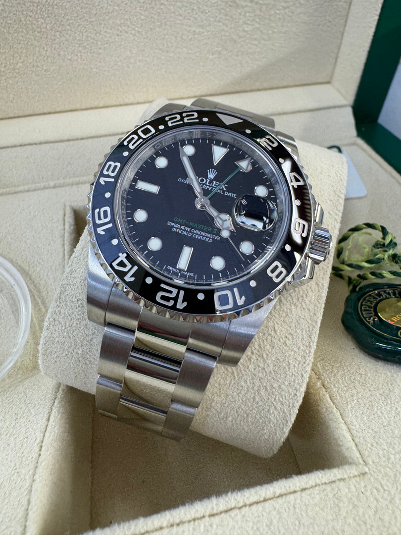 Rolex GMT-Master II 2016 116710LN Complete Set