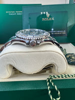 Load image into Gallery viewer, Rolex Yacht-Master 40mm 126622 2026 Rhodium Dial