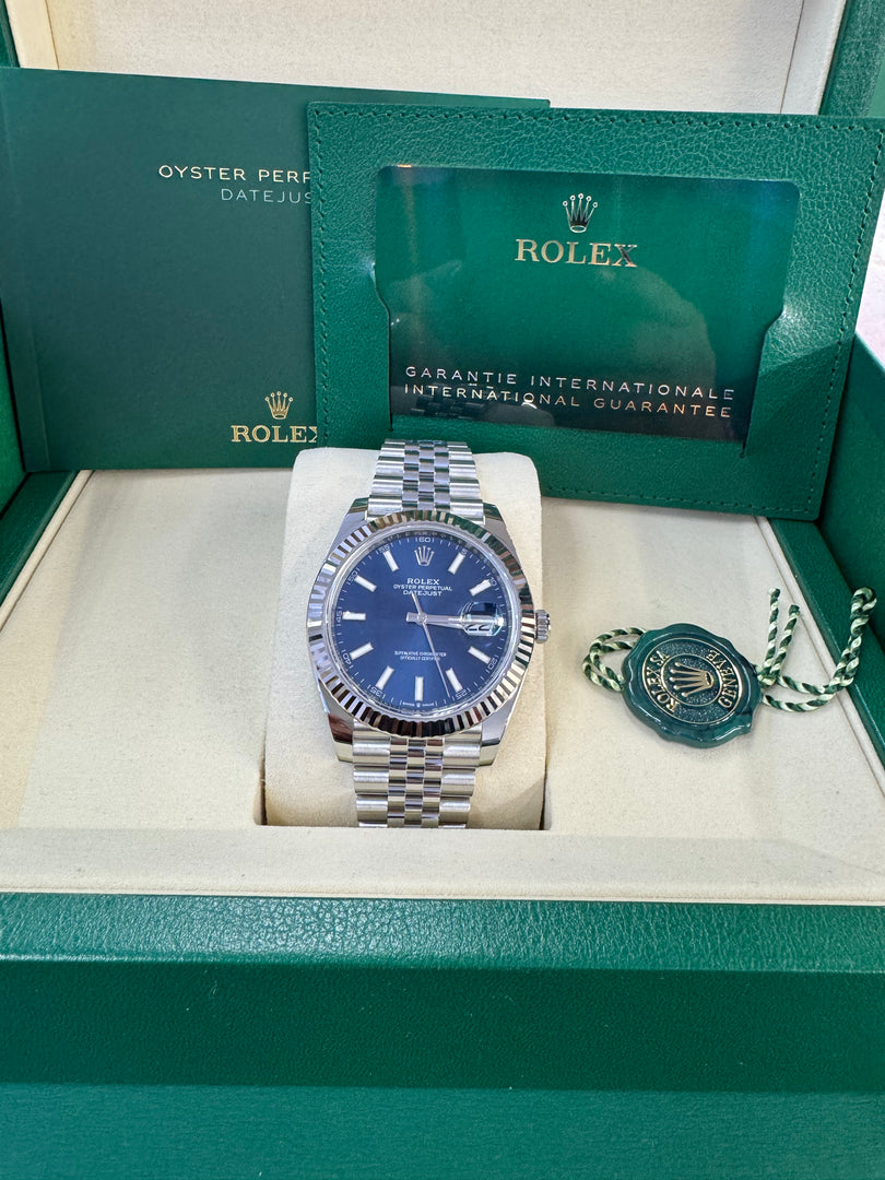 Rolex Datejust 41mm 126334 2025 Blue Index Dial Jubilee