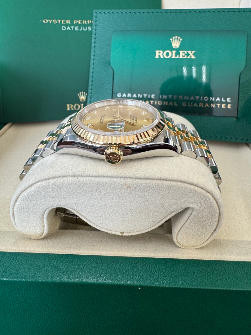 Rolex Datejust 36mm 126233 2026 Champagne Diamond Dial