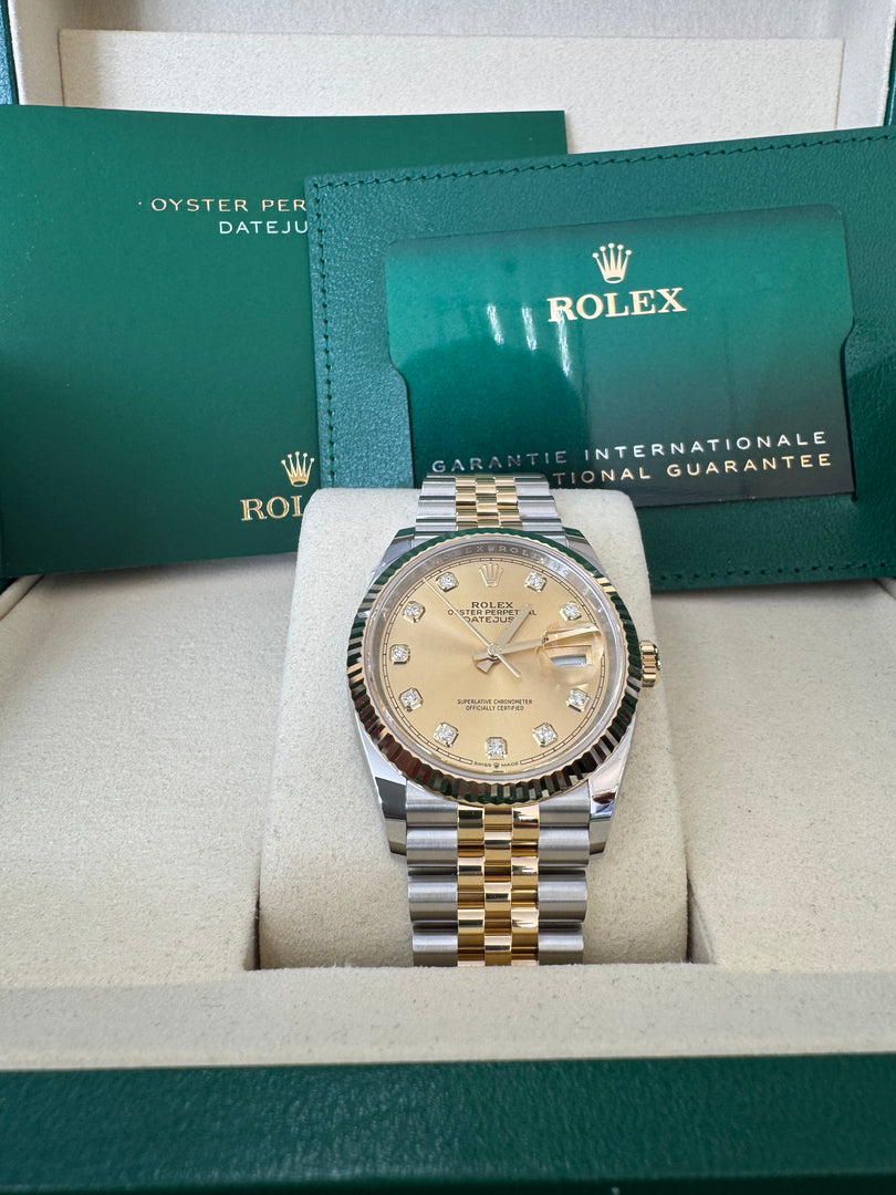 Rolex Datejust 36mm 126233 2026 Champagne Diamond Dial