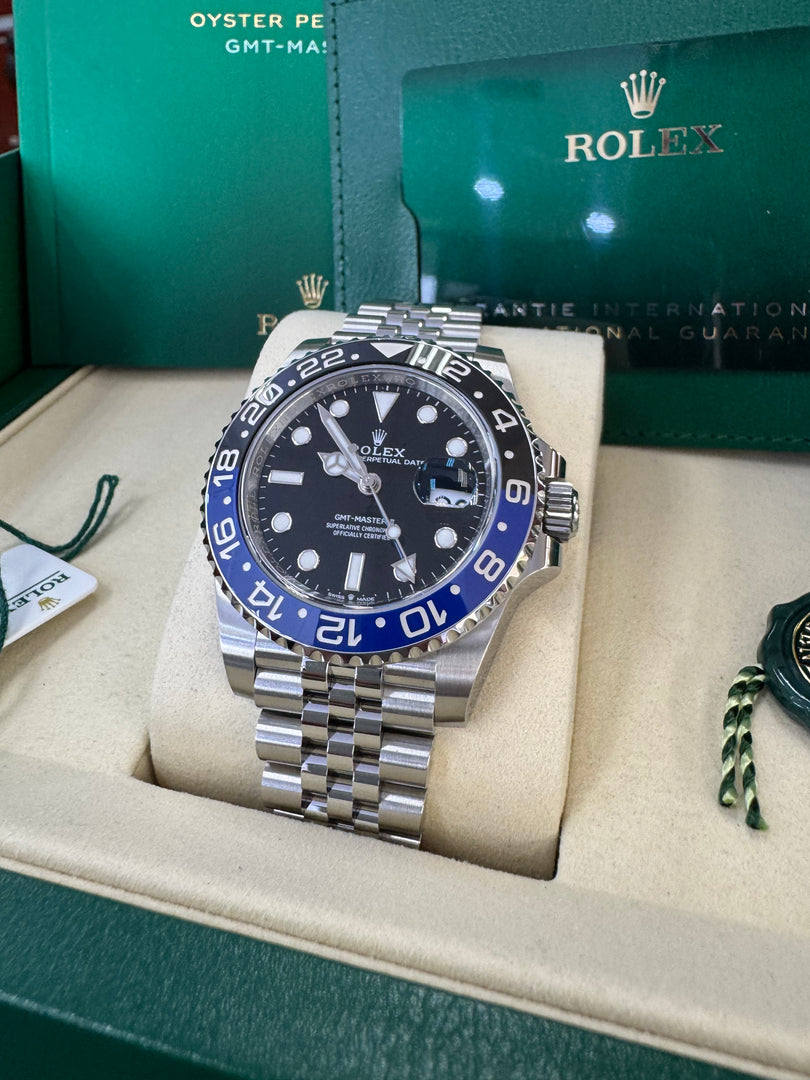 Rolex GMT-Master II "BatGirl" 2026 126710BLNR Jubilee