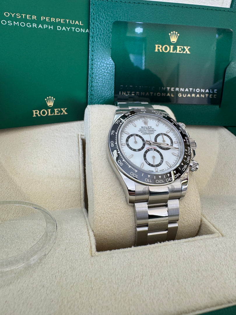 Rolex Daytona 126500LN 2025 "Panda" New Release