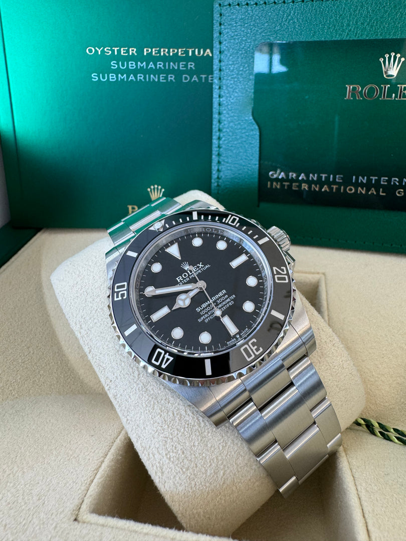 Rolex Submariner (No Date) 124060 2024