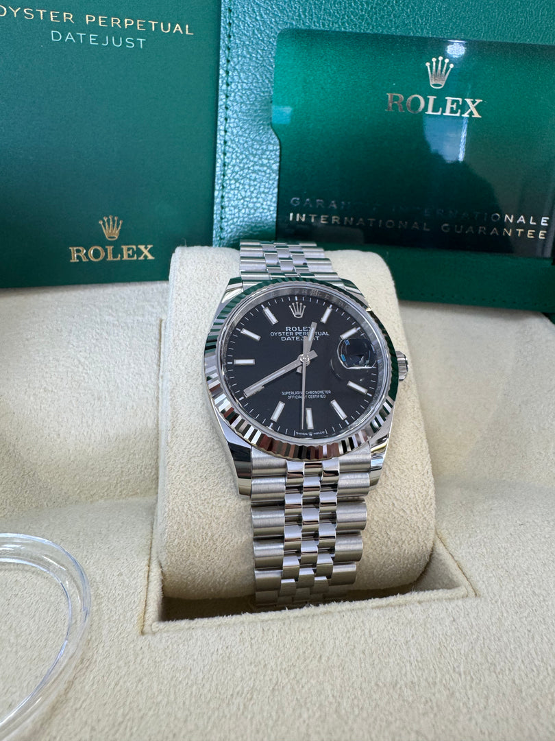 Rolex Datejust 36mm 126234 2026 Black Dial Jubilee