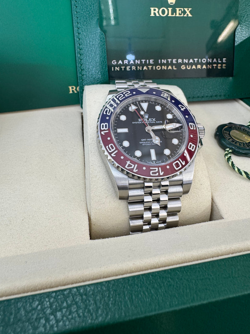 Rolex GMT-Master II "Pepsi" 2023 126710BLRO Jubilee