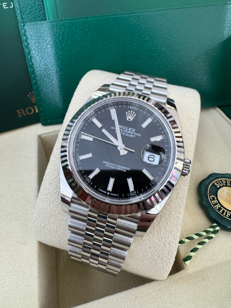 Rolex Datejust 41mm 126334 2025 Black Index Dial Jubilee