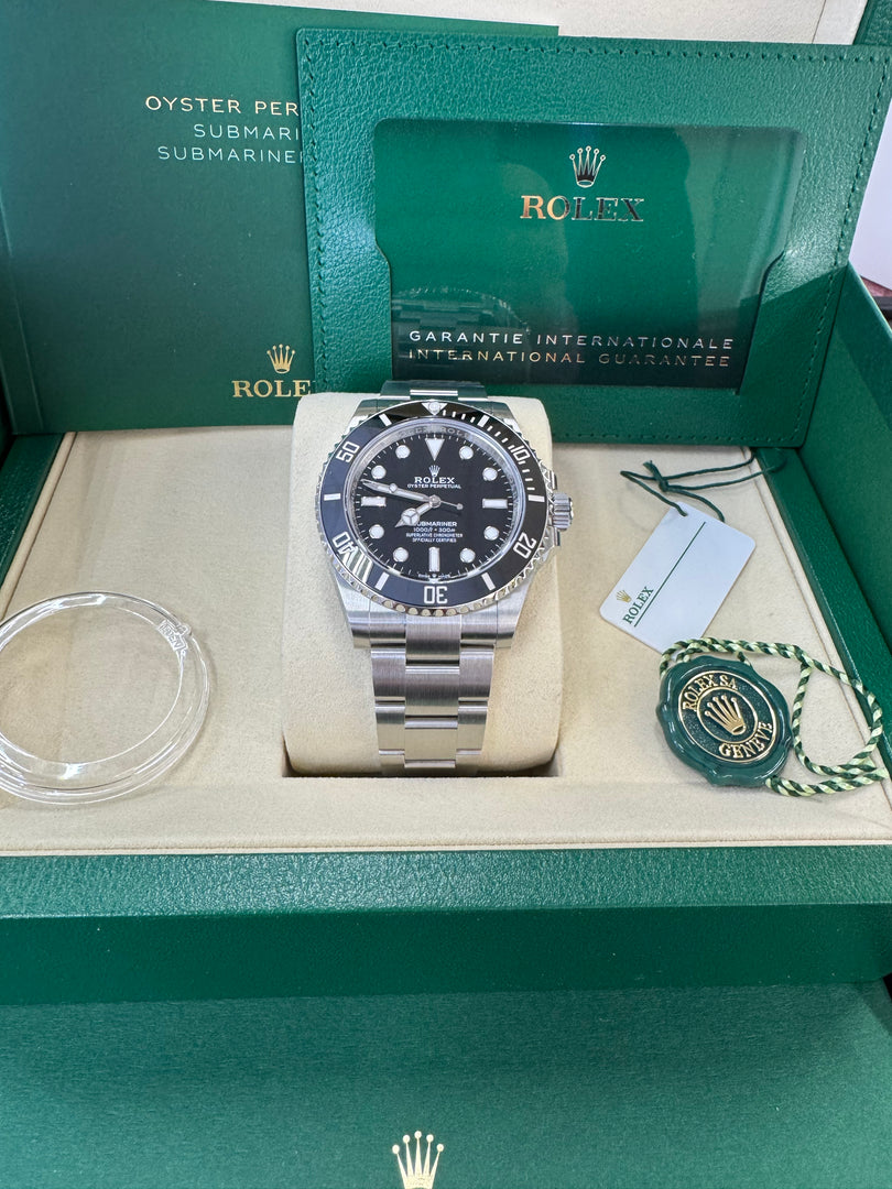 Rolex Submariner (No Date) 124060 2025