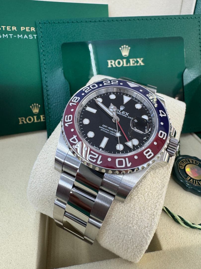 Rolex GMT-Master II "Pepsi" 2025 126710BLRO Oyster