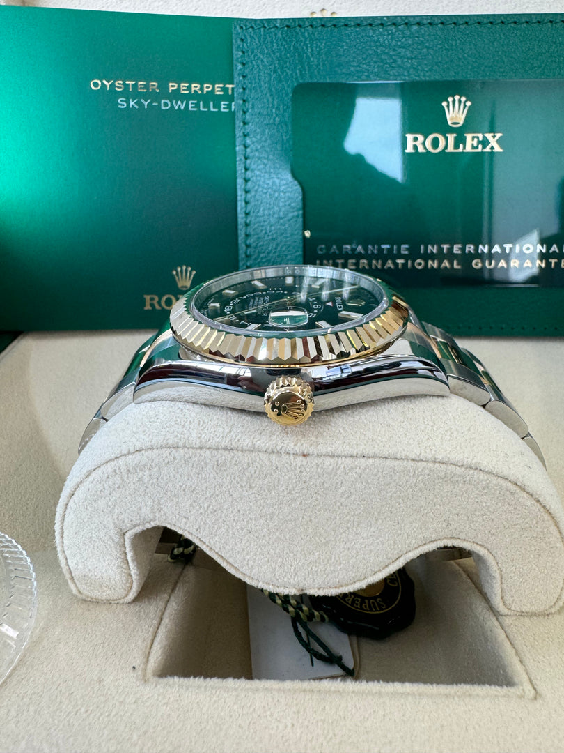 Rolex Sky-Dweller 336933 Black Dial 2024 Oyster