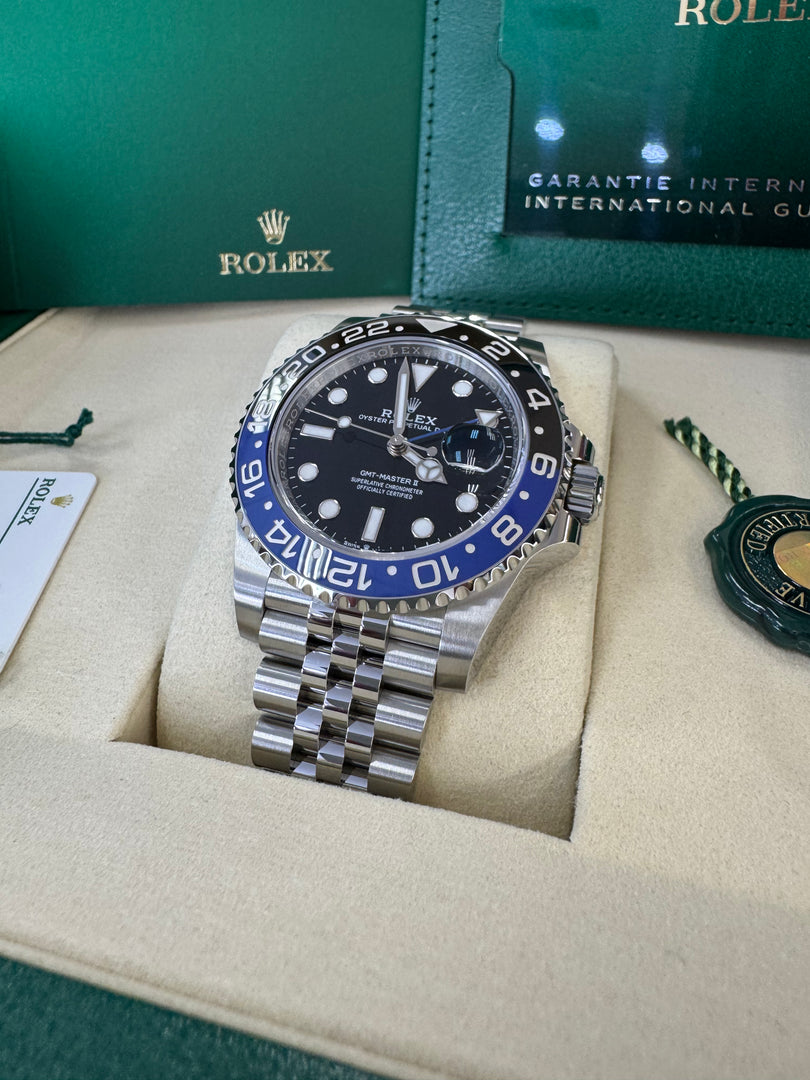 Rolex GMT-Master II "BatGirl" 2026 126710BLNR Jubilee