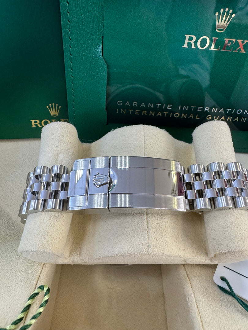 Rolex GMT-Master II "Pepsi" 2022 126710BLRO Jubilee