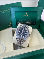 Load image into Gallery viewer, Rolex GMT-Master II "Bruce Wayne" 2026 126710GRNR Jubilee