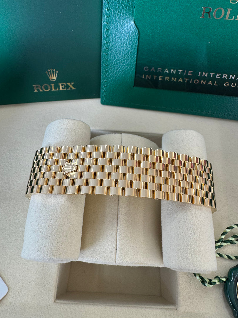 Rolex 1908 18K Gold Black Dial Ref 52508
