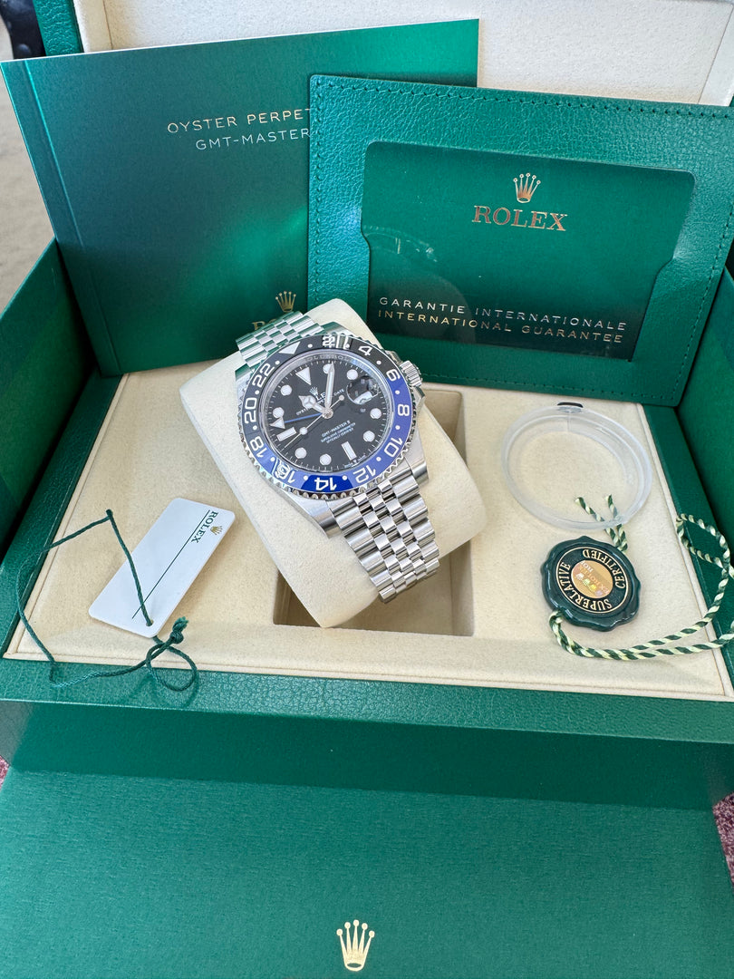 Rolex GMT-Master II "BatGirl" 2026 126710BLNR Jubilee